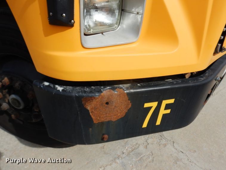 image for item DG6289 2002 Freightliner FS65 school bus