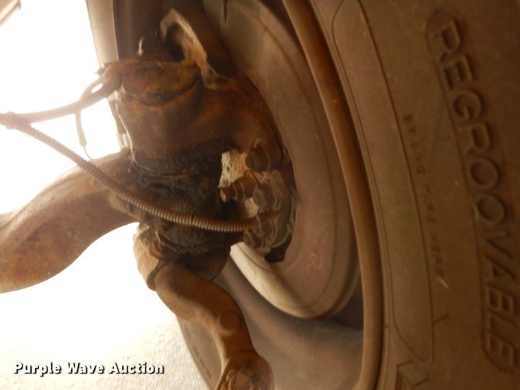 image for item DG6289 2002 Freightliner FS65 school bus