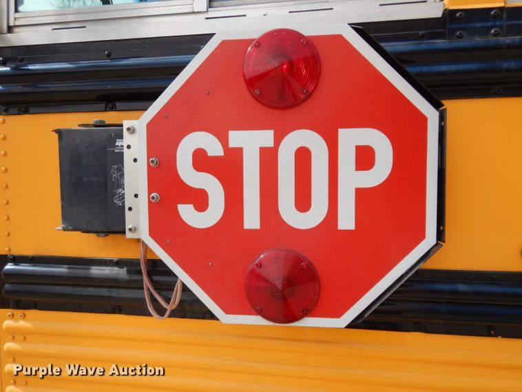 image for item DG6289 2002 Freightliner FS65 school bus