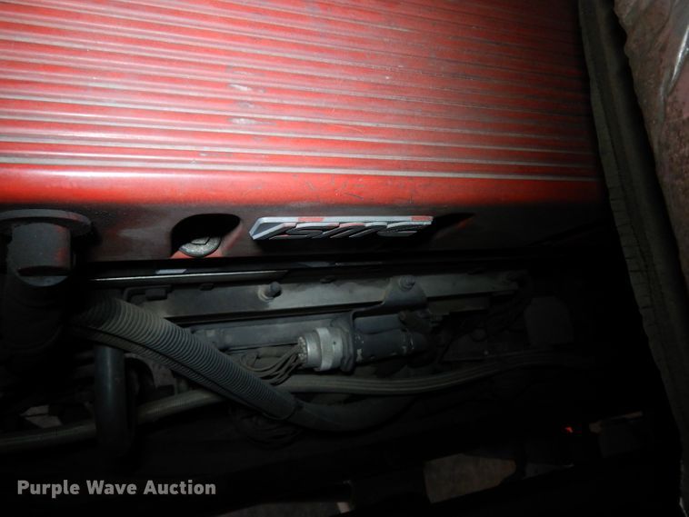 image for item DG6292 2001 E-one quint ladder fire truck