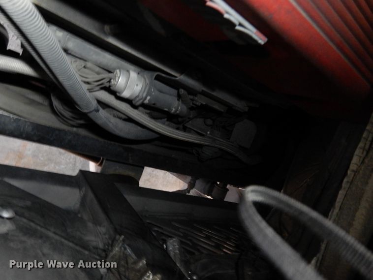 image for item DG6292 2001 E-one quint ladder fire truck