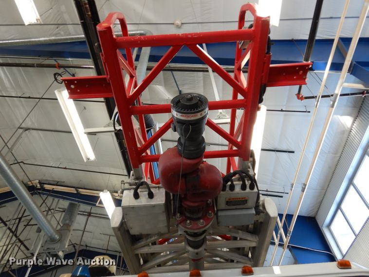 image for item DG6292 2001 E-one quint ladder fire truck