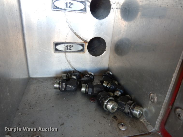 image for item DG6292 2001 E-one quint ladder fire truck