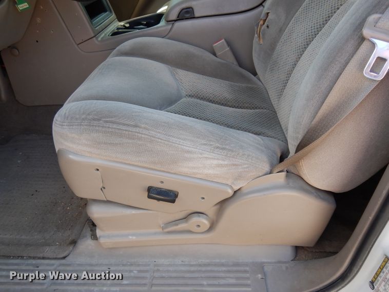 image for item DG6299 2005 Chevrolet Tahoe SUV