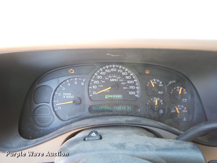 image for item DG6299 2005 Chevrolet Tahoe SUV