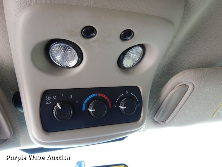 image for item DG6299 2005 Chevrolet Tahoe SUV