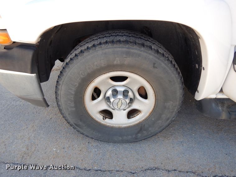 image for item DG6299 2005 Chevrolet Tahoe SUV