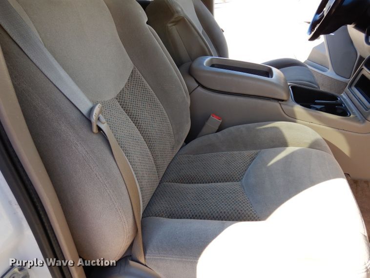 image for item DG6299 2005 Chevrolet Tahoe SUV