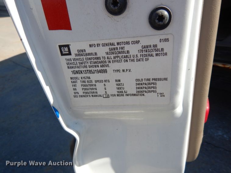 image for item DG6299 2005 Chevrolet Tahoe SUV