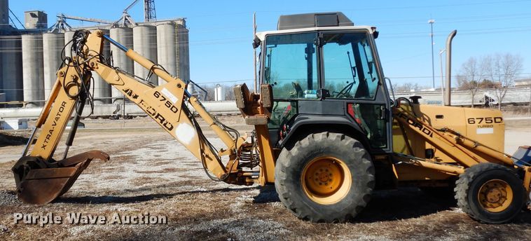 image for item DG6300 Ford 675D backhoe