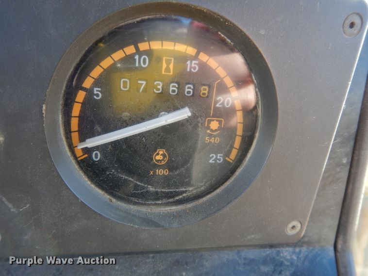 image for item DG6300 Ford 675D backhoe