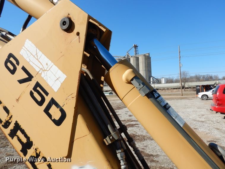 image for item DG6300 Ford 675D backhoe