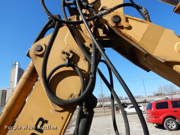 image for item DG6300 Ford 675D backhoe