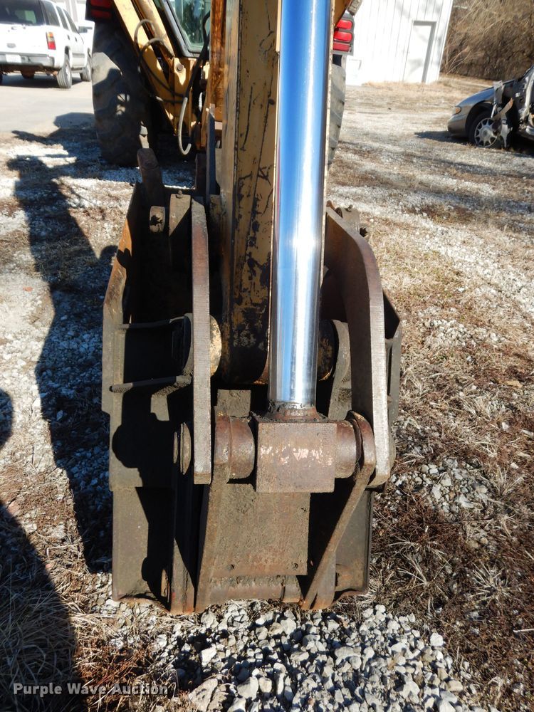 image for item DG6300 Ford 675D backhoe