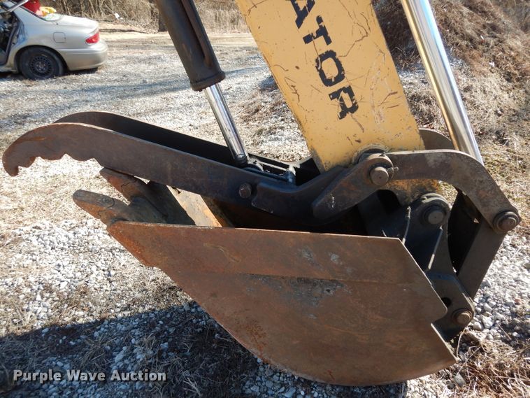 image for item DG6300 Ford 675D backhoe