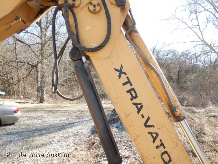 image for item DG6300 Ford 675D backhoe