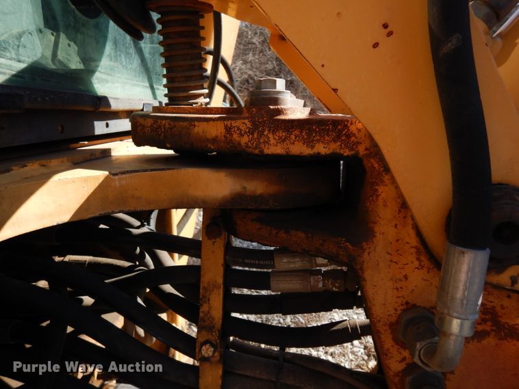 image for item DG6300 Ford 675D backhoe