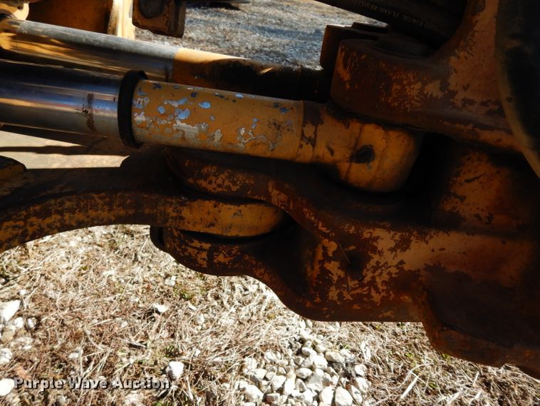 image for item DG6300 Ford 675D backhoe