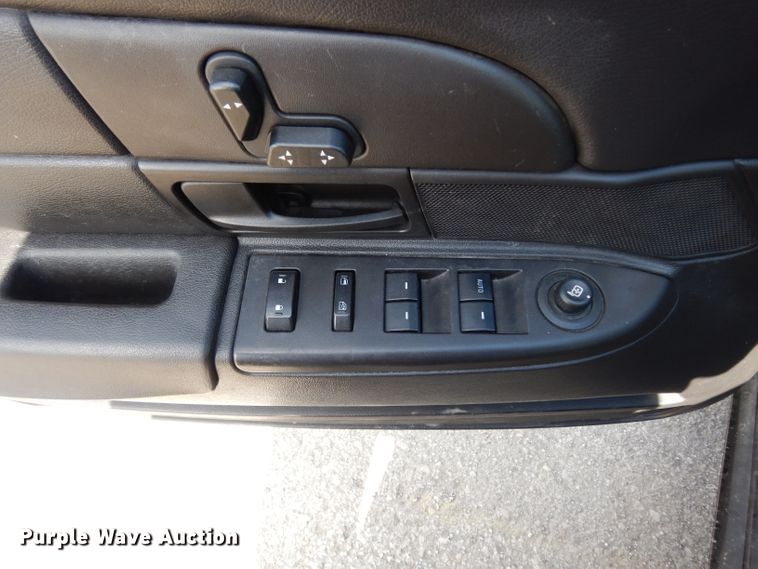 image for item DG6308 2011 Ford Crown Victoria Police Interceptor