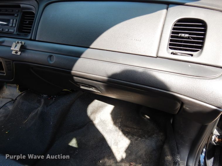 image for item DG6308 2011 Ford Crown Victoria Police Interceptor