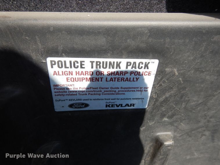 image for item DG6308 2011 Ford Crown Victoria Police Interceptor