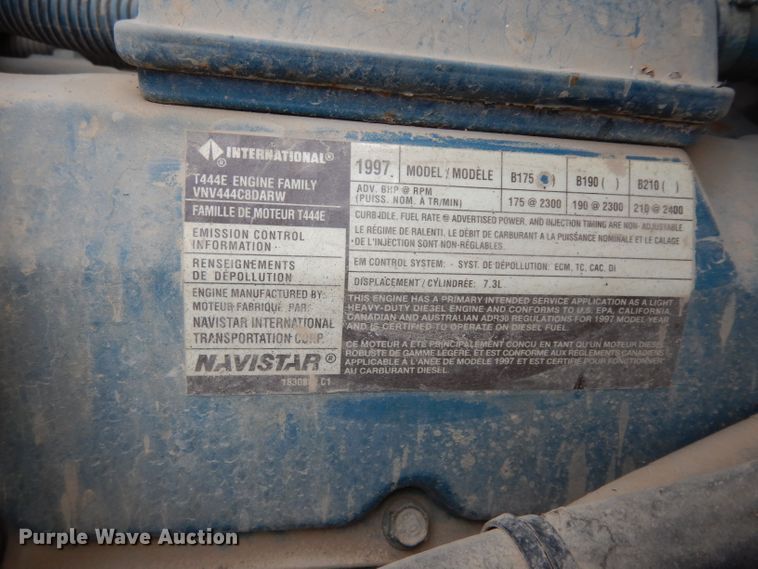 image for item DG6332 1998 International 4700 sign truck