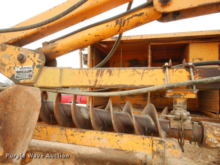 image for item DG6332 1998 International 4700 sign truck