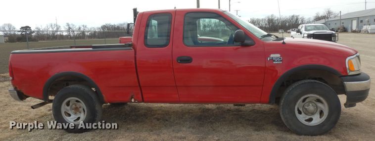 image for item DG6334 1999 Ford F150 XL SuperCab pickup truck