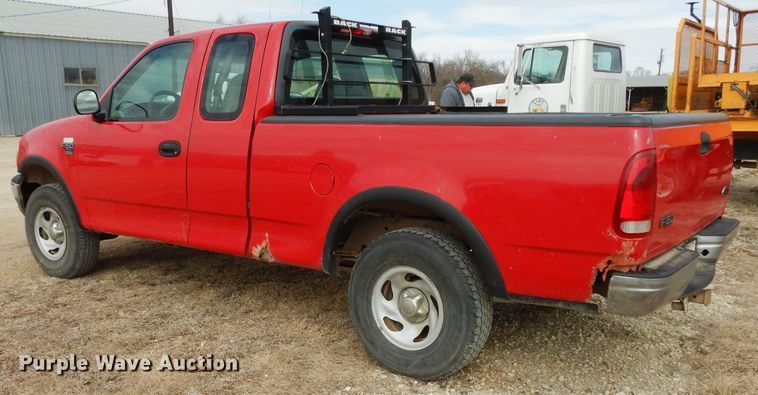 image for item DG6334 1999 Ford F150 XL SuperCab pickup truck