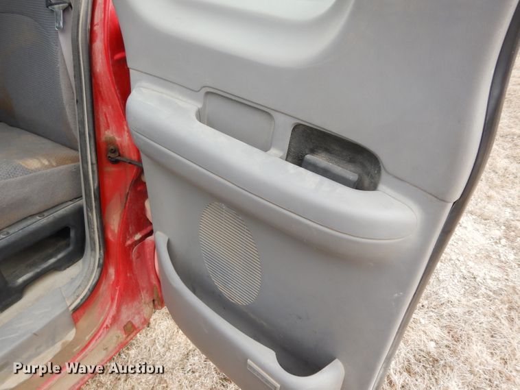 image for item DG6334 1999 Ford F150 XL SuperCab pickup truck