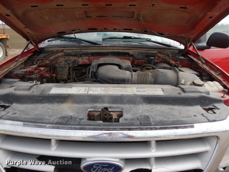 image for item DG6334 1999 Ford F150 XL SuperCab pickup truck