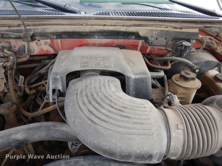 image for item DG6334 1999 Ford F150 XL SuperCab pickup truck