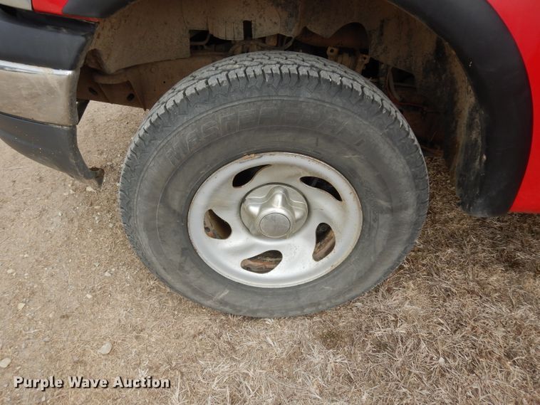 image for item DG6334 1999 Ford F150 XL SuperCab pickup truck