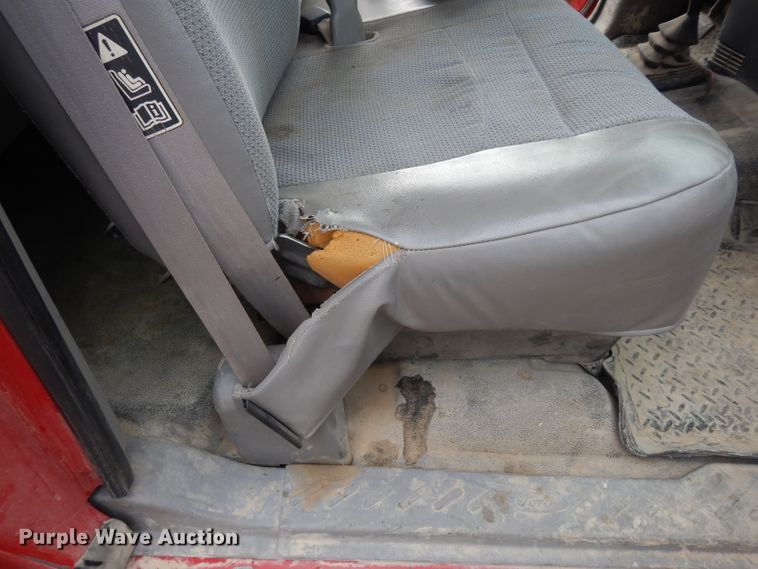 image for item DG6334 1999 Ford F150 XL SuperCab pickup truck