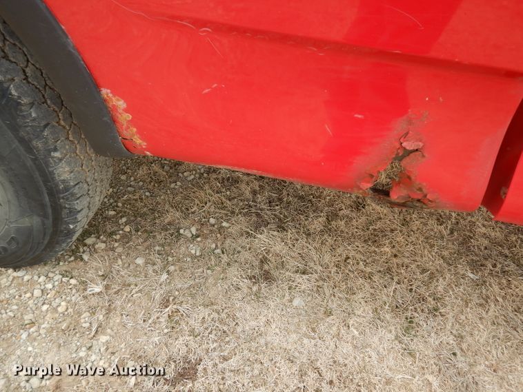 image for item DG6334 1999 Ford F150 XL SuperCab pickup truck