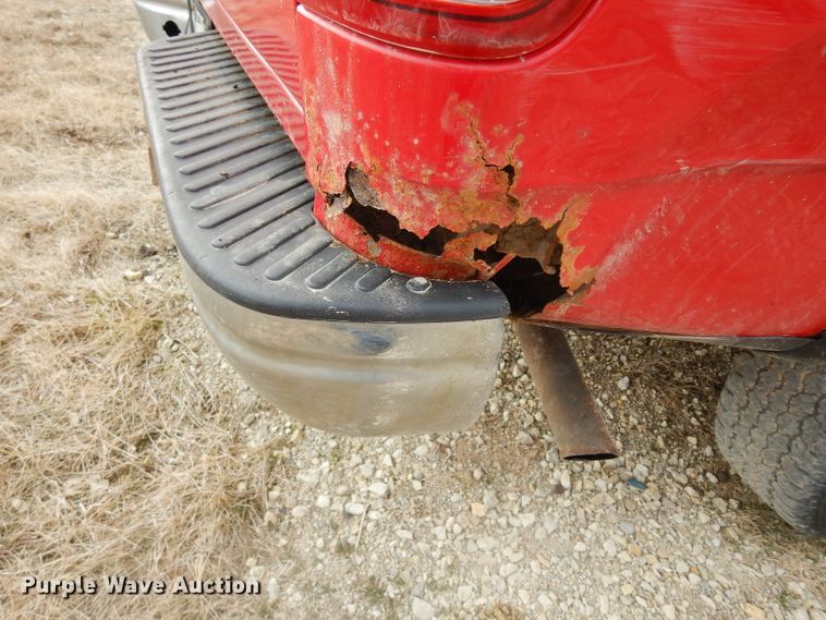 image for item DG6334 1999 Ford F150 XL SuperCab pickup truck