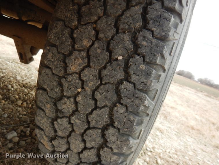 image for item DG6334 1999 Ford F150 XL SuperCab pickup truck