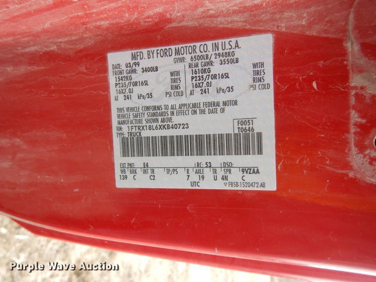 image for item DG6334 1999 Ford F150 XL SuperCab pickup truck