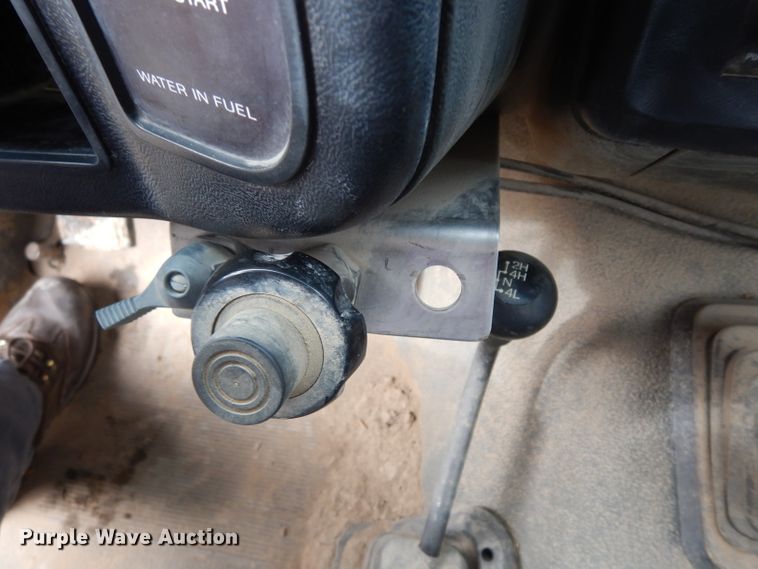 image for item DG6335 1991 Ford F350 flatbed truck with sprayer