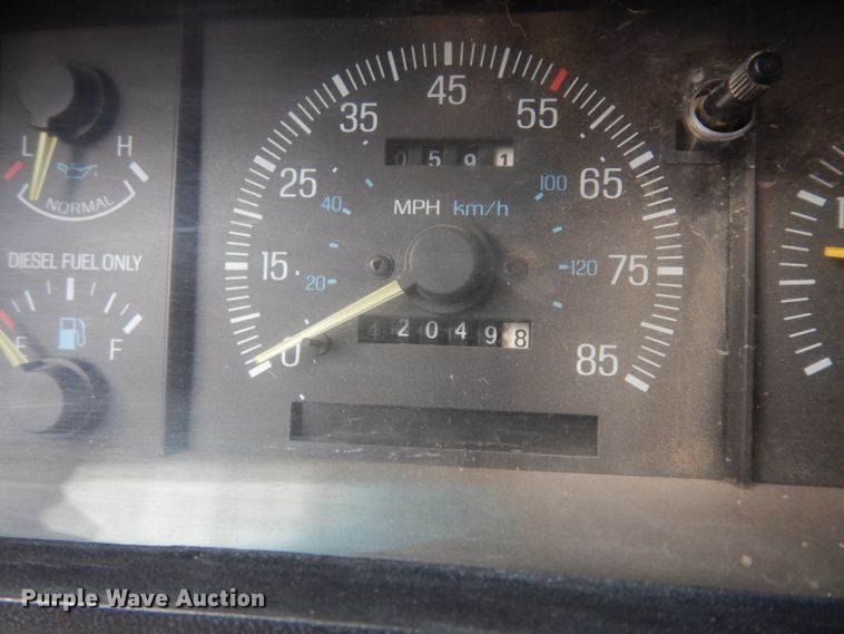 image for item DG6335 1991 Ford F350 flatbed truck with sprayer