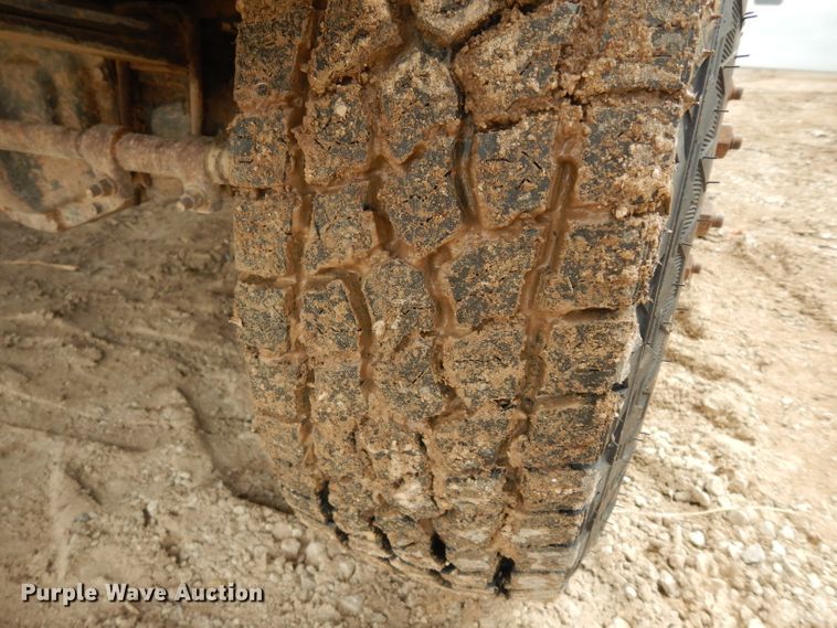 image for item DG6335 1991 Ford F350 flatbed truck with sprayer