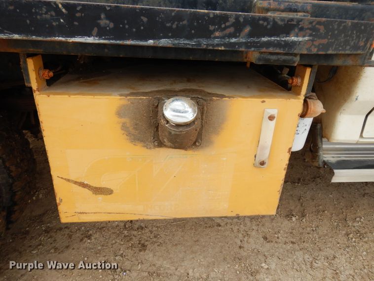 image for item DG6335 1991 Ford F350 flatbed truck with sprayer