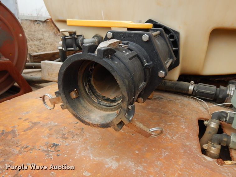 image for item DG6335 1991 Ford F350 flatbed truck with sprayer