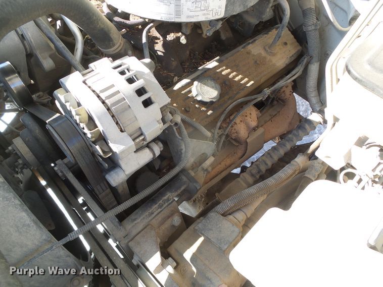 image for item DH4800 1995 Chevrolet C3500 bucket truck