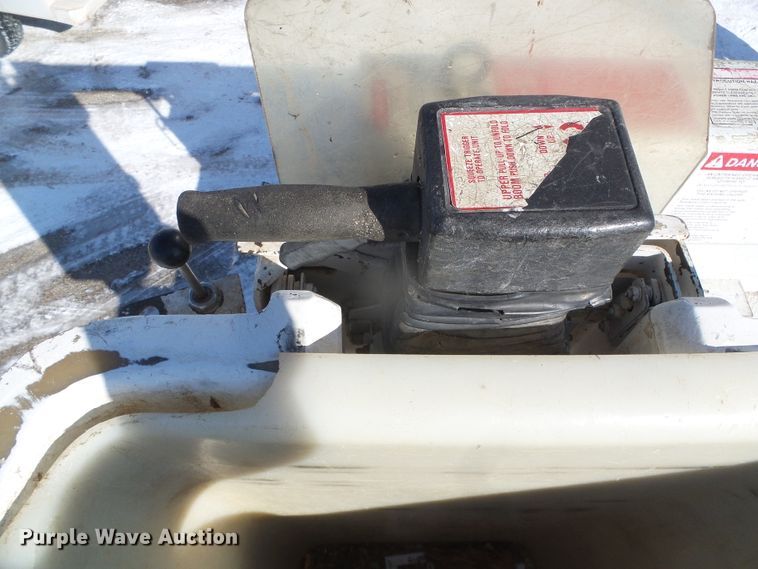 image for item DH4800 1995 Chevrolet C3500 bucket truck