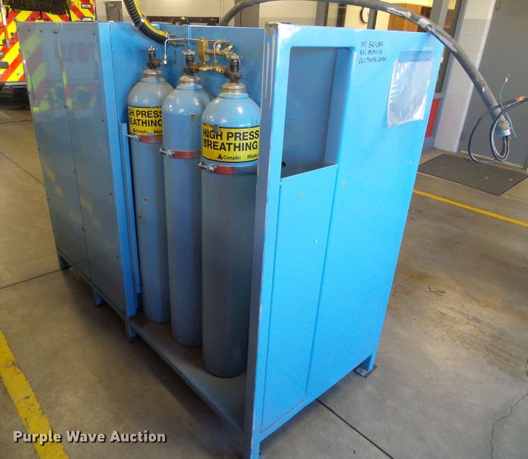 image for item DH4817 Mako BAC-08H breathing air center