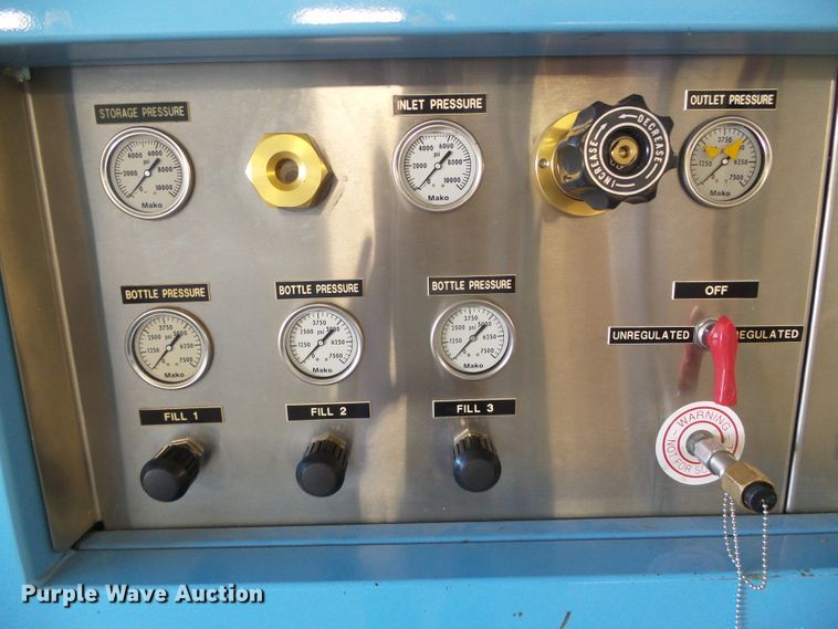 image for item DH4817 Mako BAC-08H breathing air center