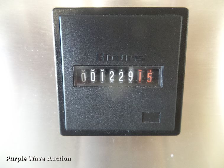 image for item DH4817 Mako BAC-08H breathing air center