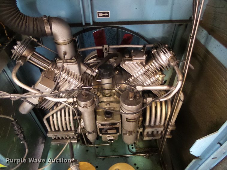 image for item DH4817 Mako BAC-08H breathing air center