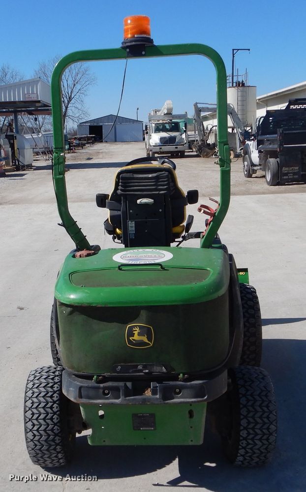 image for item DH6408 2008 John Deere 1565 Series II lawn mower